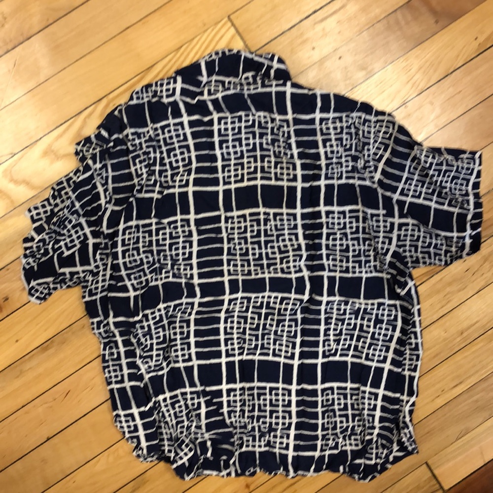 ESPRIT print collared shirt, size S - Picture 5 of 5